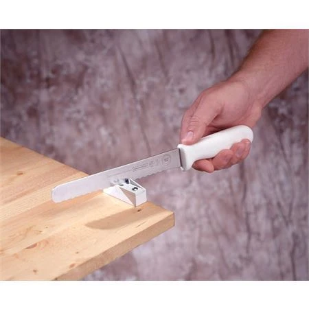 AccuSharp 4 Sturdy Mount Knife Sharpener 5 AccuSharp 4 Sturdy Mount Knife Sharpener - Image 3