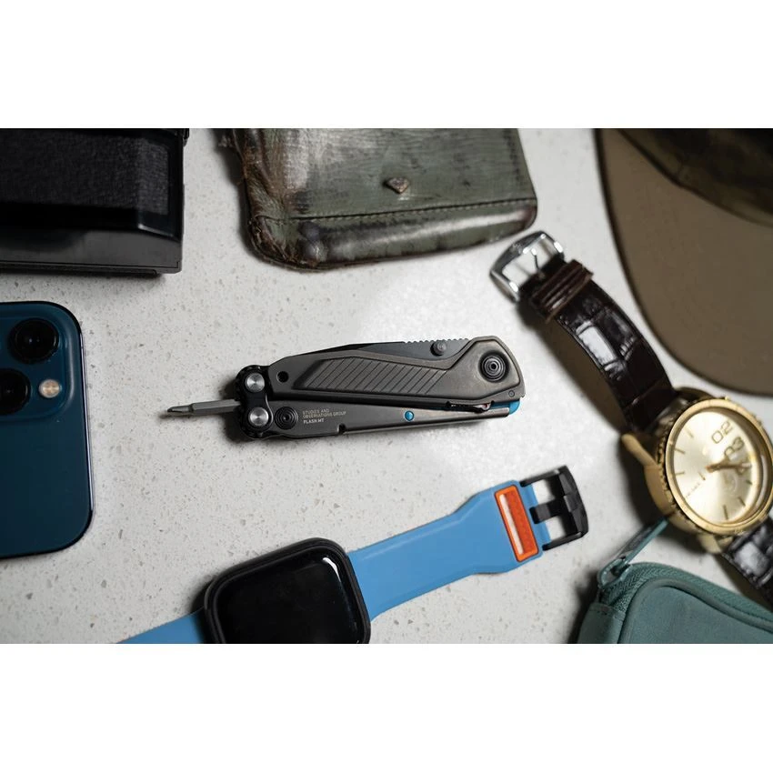 SOG 29550241 Flash MT Multi Tool Cyan 7 SOG 29550241 Flash MT Multi Tool Cyan - Image 5